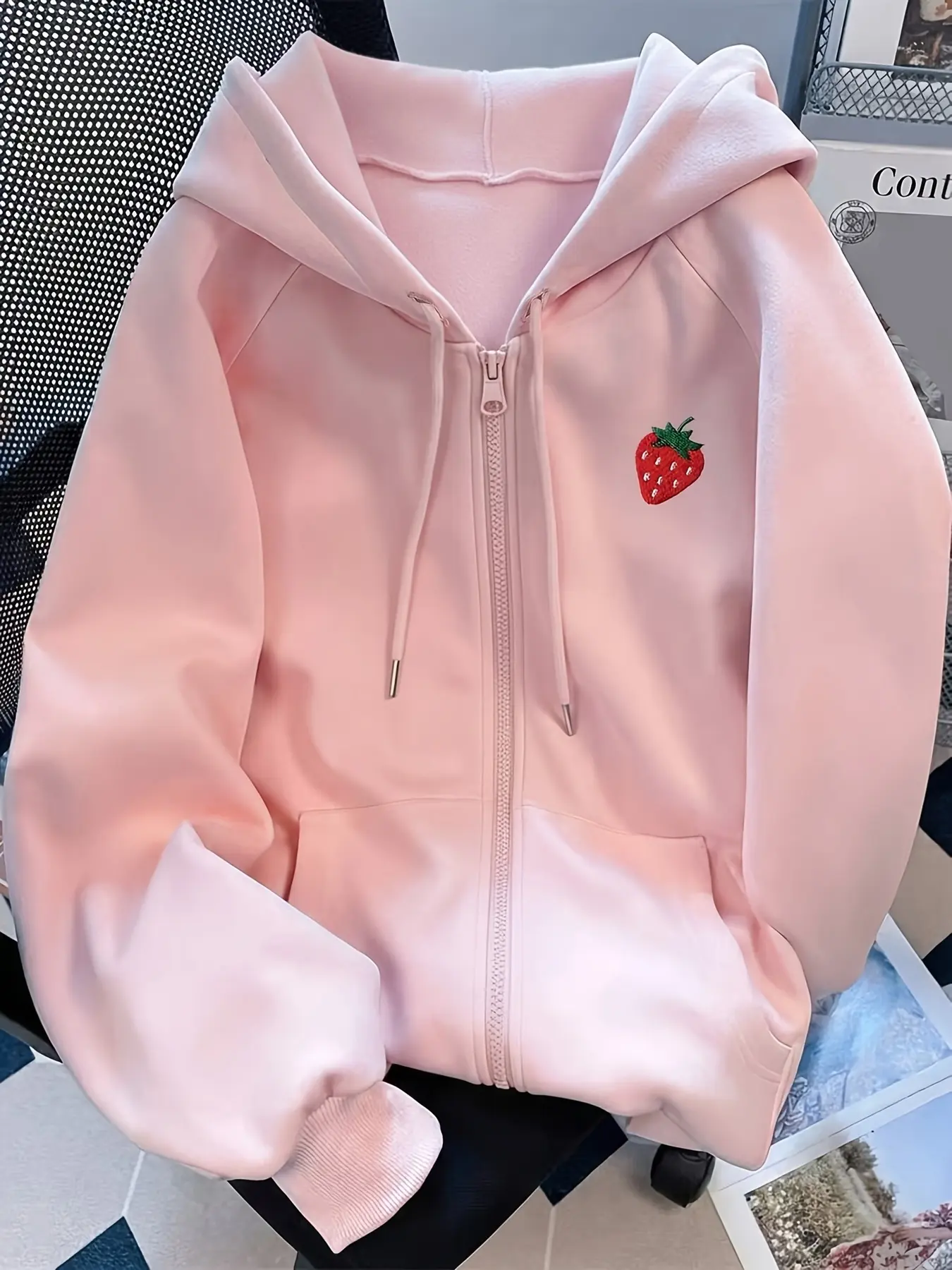 Women Autumn Winter Strawberry Embroidery Zip Up Hoodie Jacket, Loose Raglan Sleeve Long Sleeve Cardigan Tops, Casual Hooded Outwear For Daily Commute