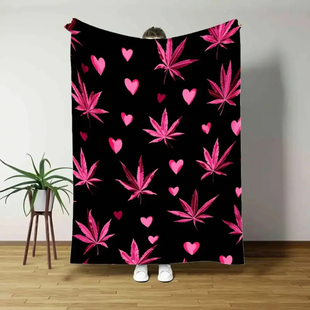1pc Pink Cannabis Leaves & Hearts Print Throw Blanket Baby & Adult Size, Black Background Pattern Soft Comfortable Flannel Small Blanket, 100% Polyester Lightweight Decorative Blanket for Couch Bed Travel, Ideal Holiday Birthday Gift birthday gift