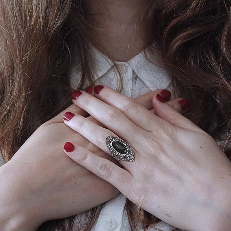 925 Sterling Silver Vintage Retro Cocktail Statement Ring Black Agate / Onyx / Obsidian Ring with Black Cubic Zirconia Surrounded Decor, Antique Silver Big Black Stone Ring Victorian Style Jewelry for Women and Men