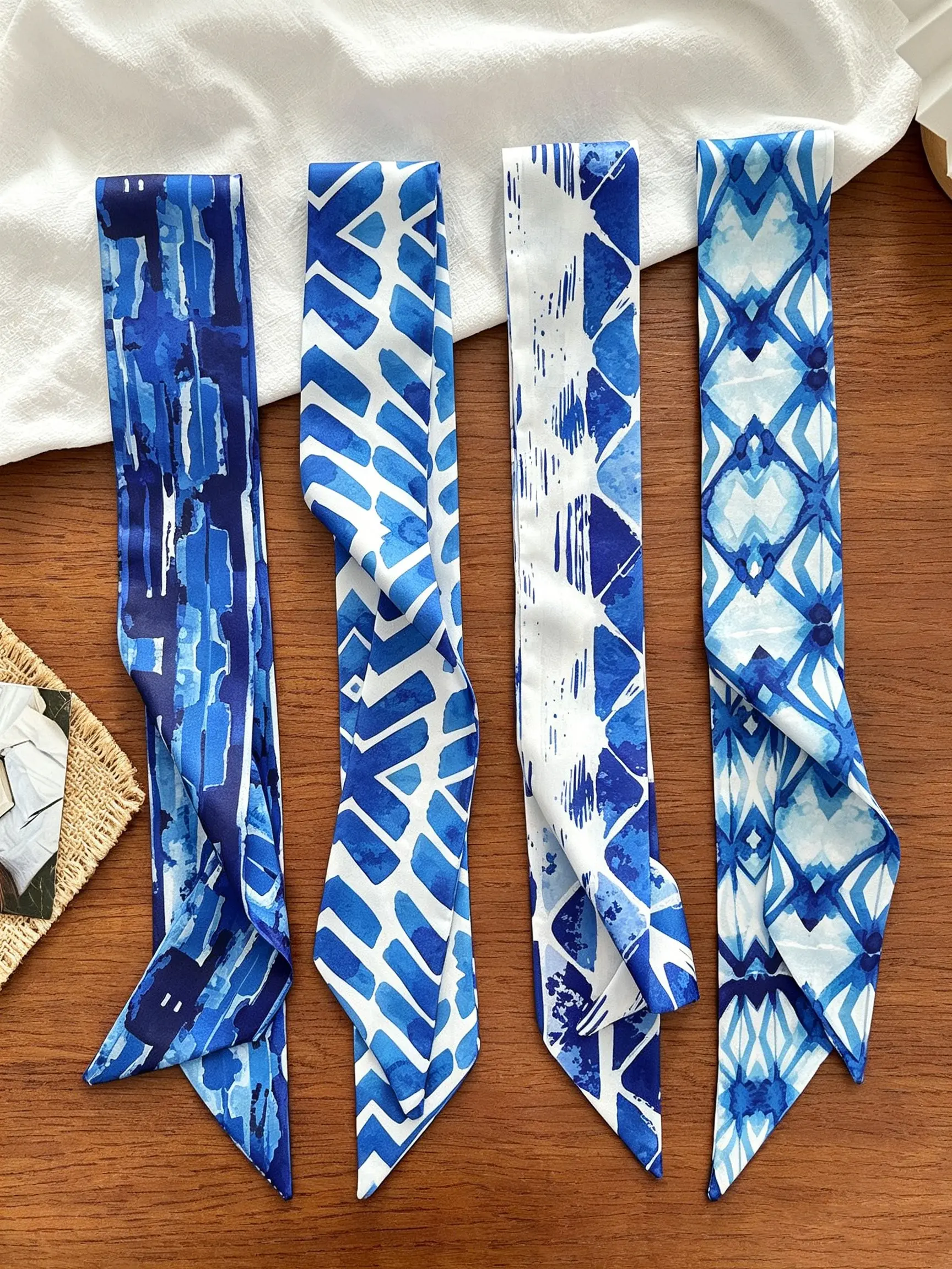 4-Piece Blue Gradient Scarf Set, Vintage Style Necktie, Long Ribbon Hair Tie, Bag Accessory, Polyester Fabric, Multifunctional Fashion Gift Box, Stylish Tie Design