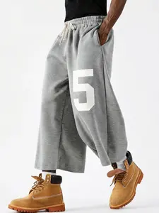 Men's Summer Street Style Urban Casual Nine-Inch Pants, Number '5' Print, Ideal Gift for Boyfriend, Perfect for Holidays and Anniversaries