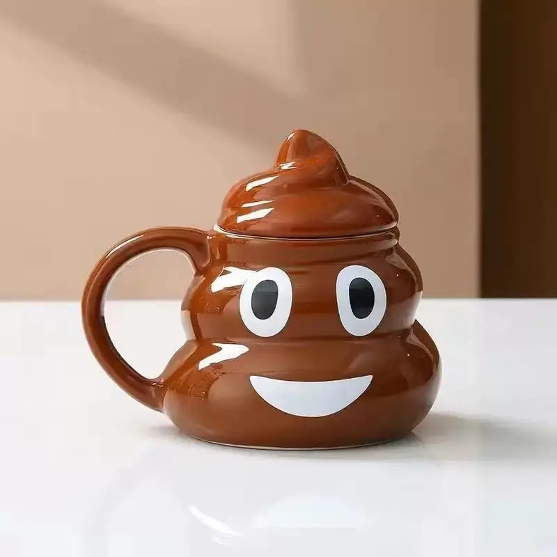 Funny Ceramic Poop Coffee Mugs 580ML,  Coffee Mugs with Lid and Handle, Novelty Poop Coffee Mug, Birthday Gifts for Men & Women, Fun Holiday  Idea, Father's Day Gifts