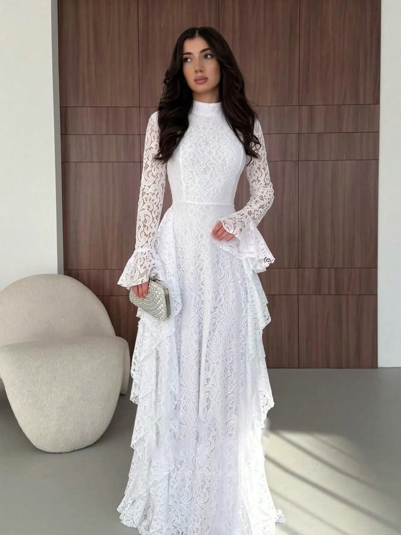 Elegant Long Lace Dress for Women, Bell Sleeve Design, Chic Formal Evening Gown, Perfect for Special Occasions, Ladies' Fashionable
