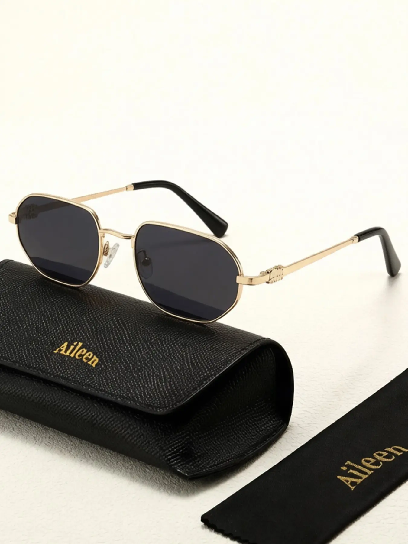 Fashionable Round Frame Glasses with Case, Ideal for Daily Use, Gifts, Beach Parties, Vacation Travel, Stylish Eyewear Accessory