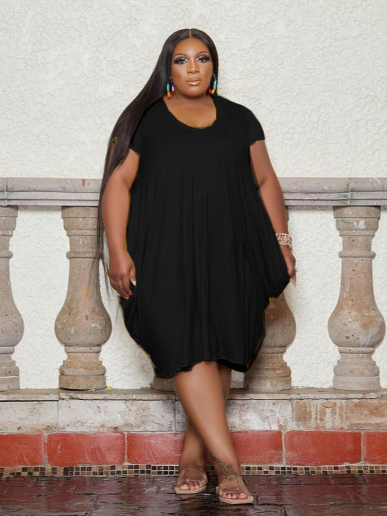 Plus Size T-Shirt Dress with Pockets, Loose-Fitting Short Sleeve Casual Dress for Summer, Comfortable Knit Fabric, Casual Wear