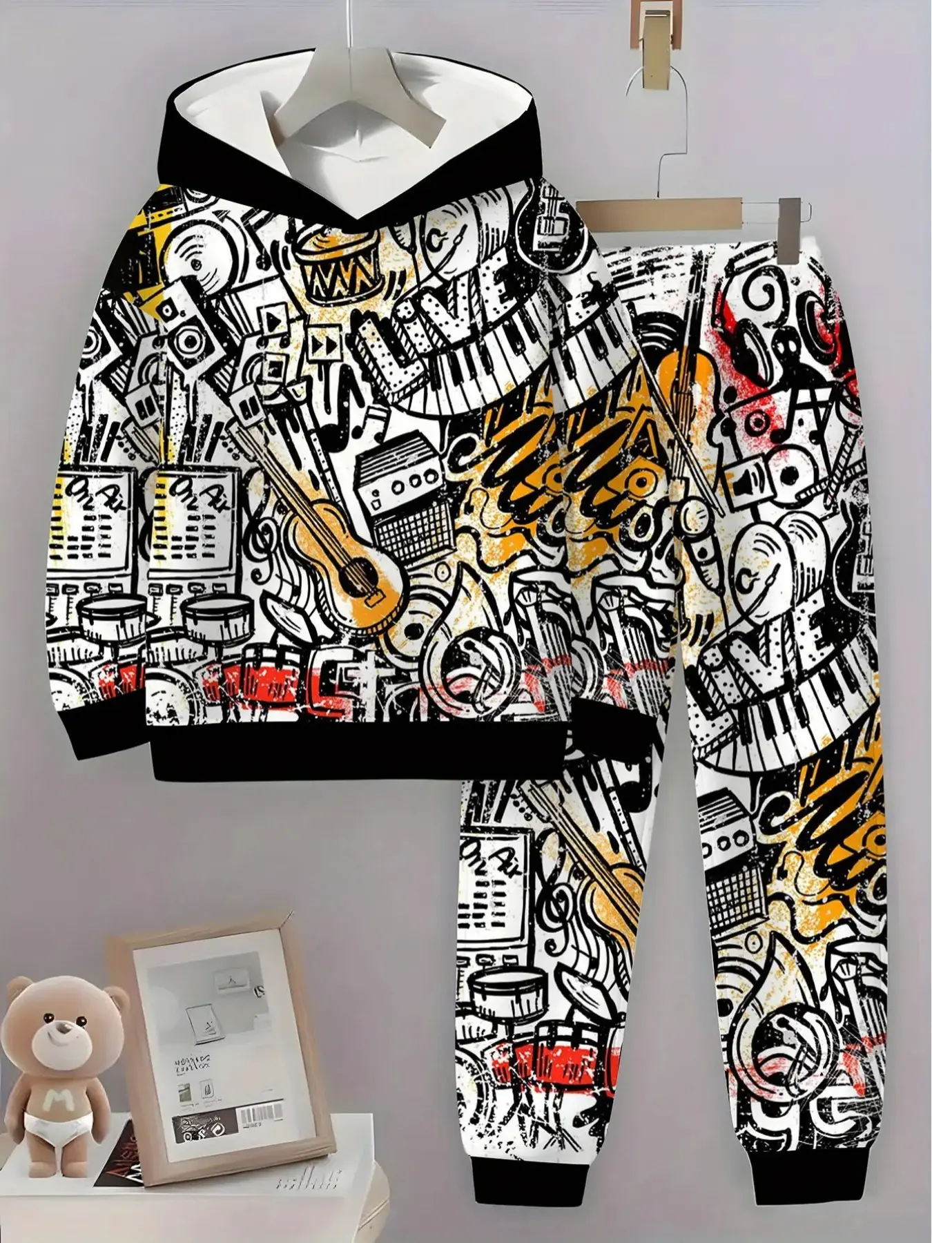 Boys' Fashion Hoodie and Pants Set, Cool Retro Neon Prints, Long Sleeve Slim Fit, All Seasons Casual Wear, Trendy Kids