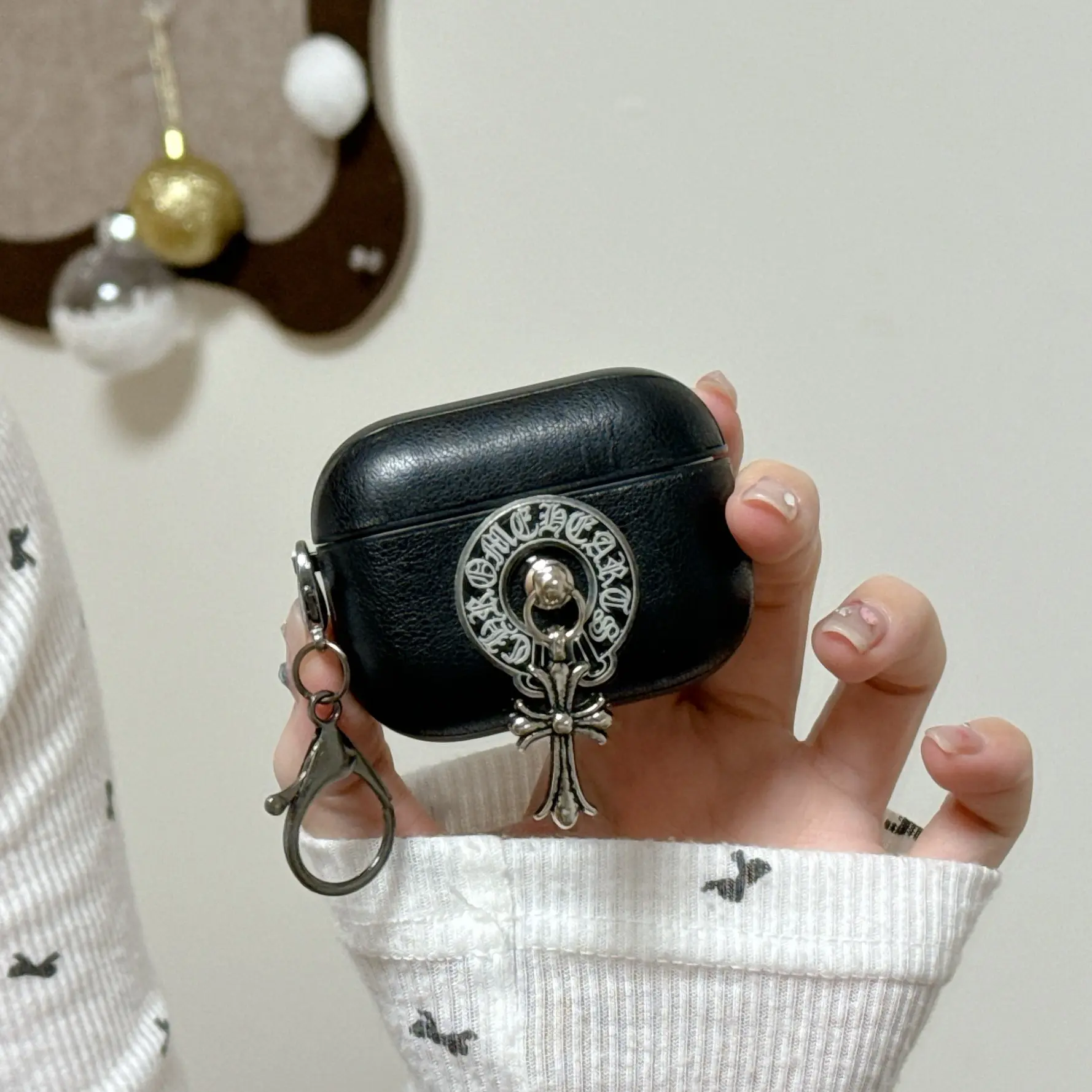 Earphone Case, Earphone Cover, Protective Housing for Audio Devices, Durable Design, Ideal for Daily Use, Easy Installation