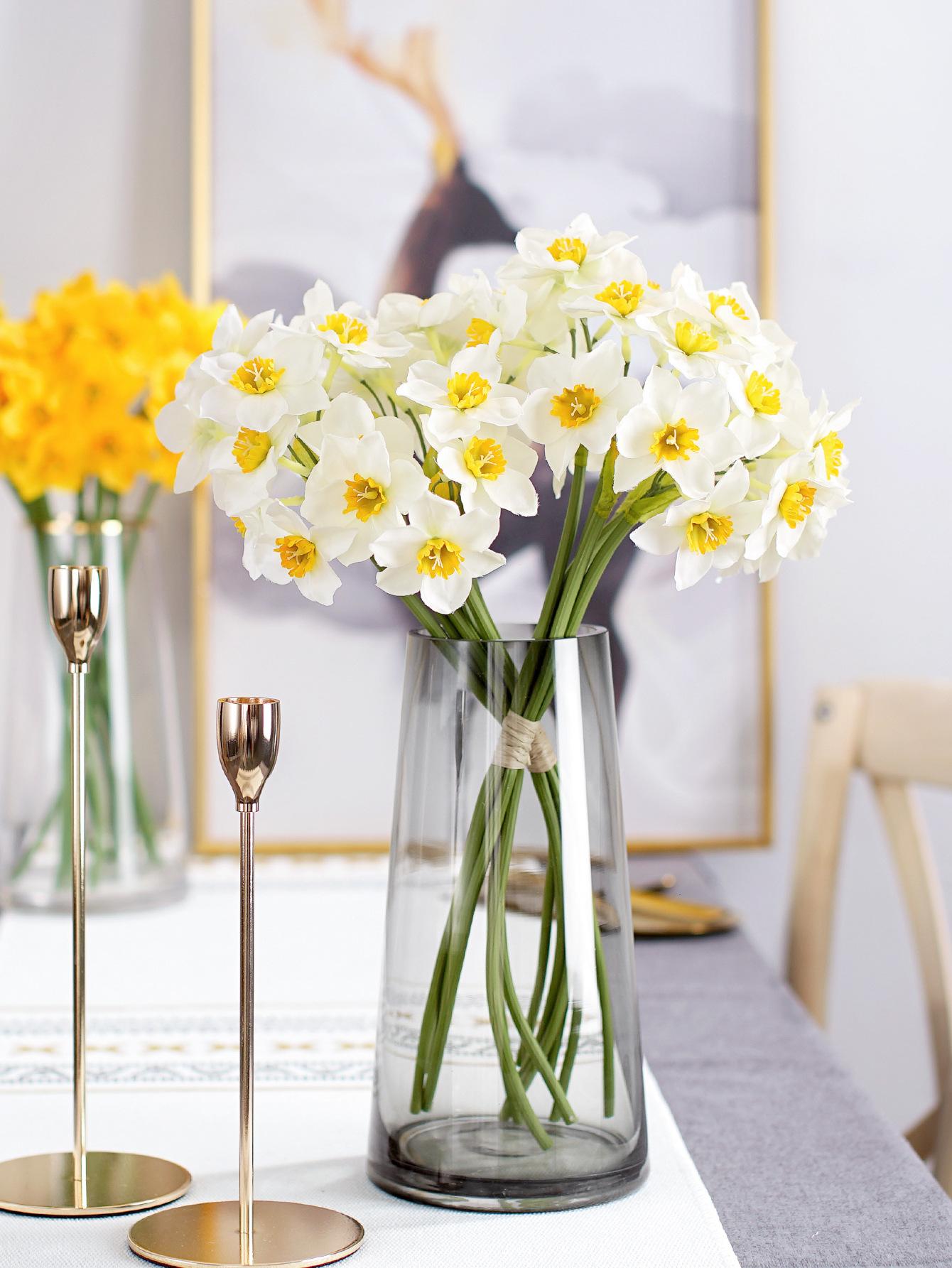 Daffodil Bouquet Silk Flower Plastic Living Room Table Decoration Artificial Fake Flower Potted Plant Home Decoration