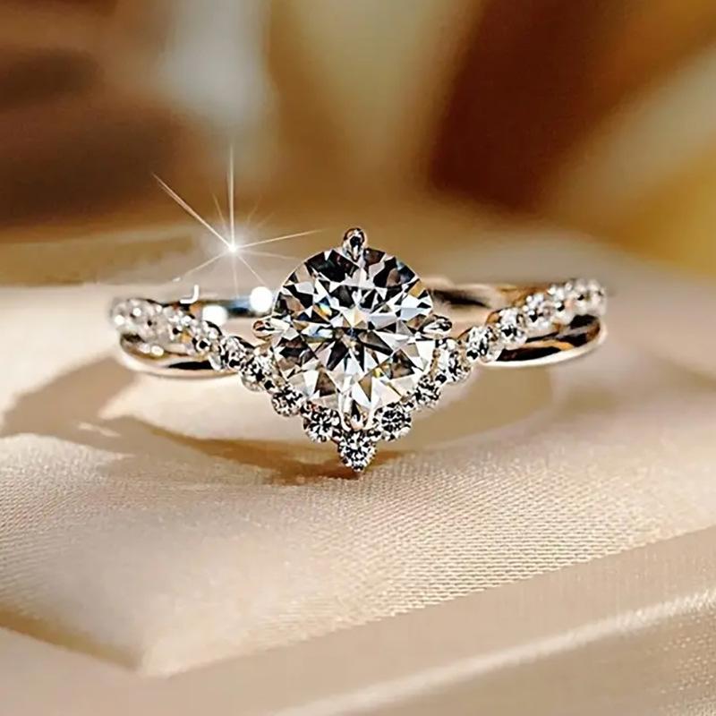 4-Prong V-Band Twisted CZ Engagement Ring | Luxury Gold Plated Wedding Band for Women