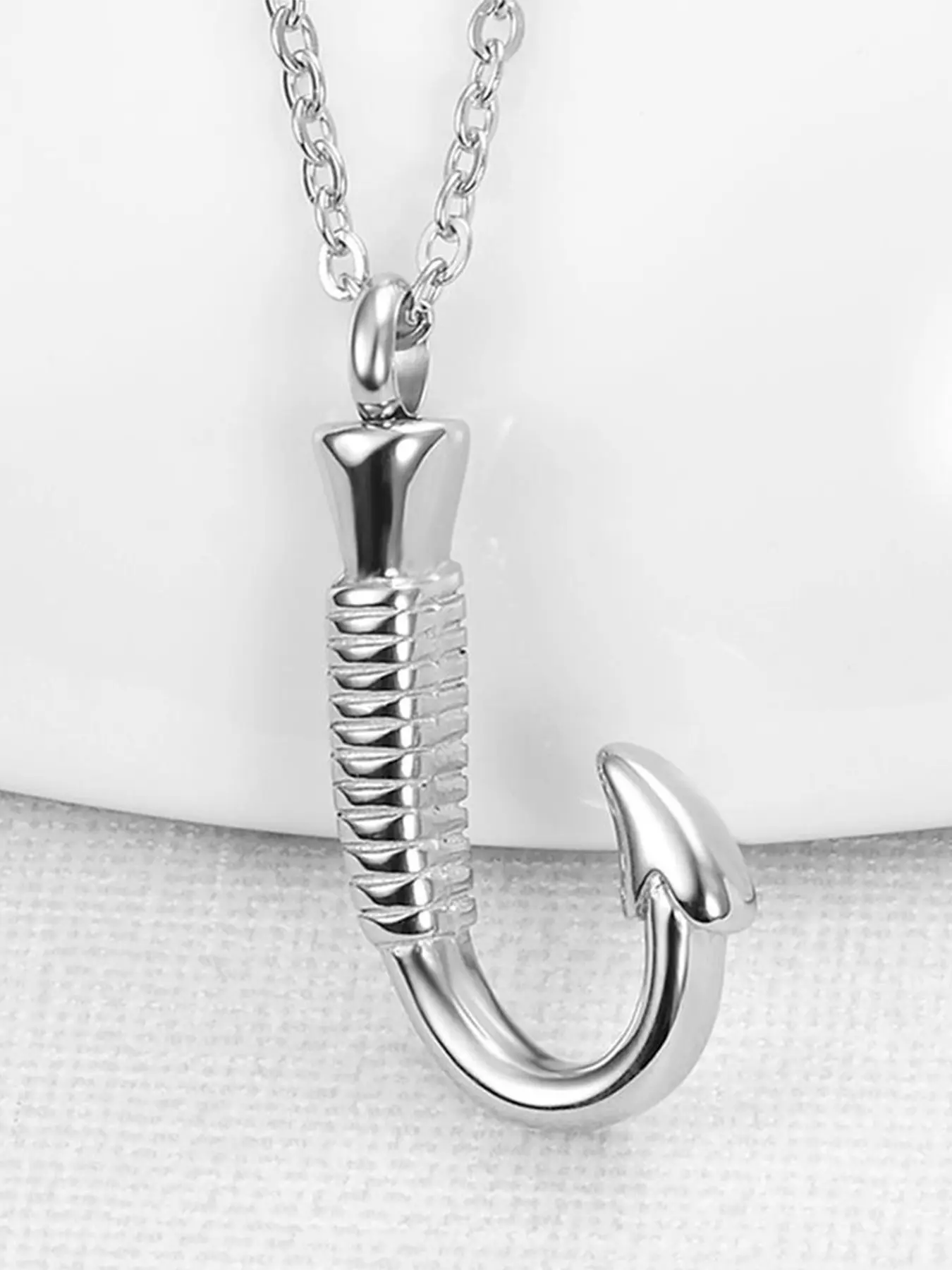1 Pcs Fishing Hook Urn Necklace for Ashes Black/Silver Fish Hook Stainless Steel Cremation Jewelry Ash Keepsake Memorial Pendant for Men