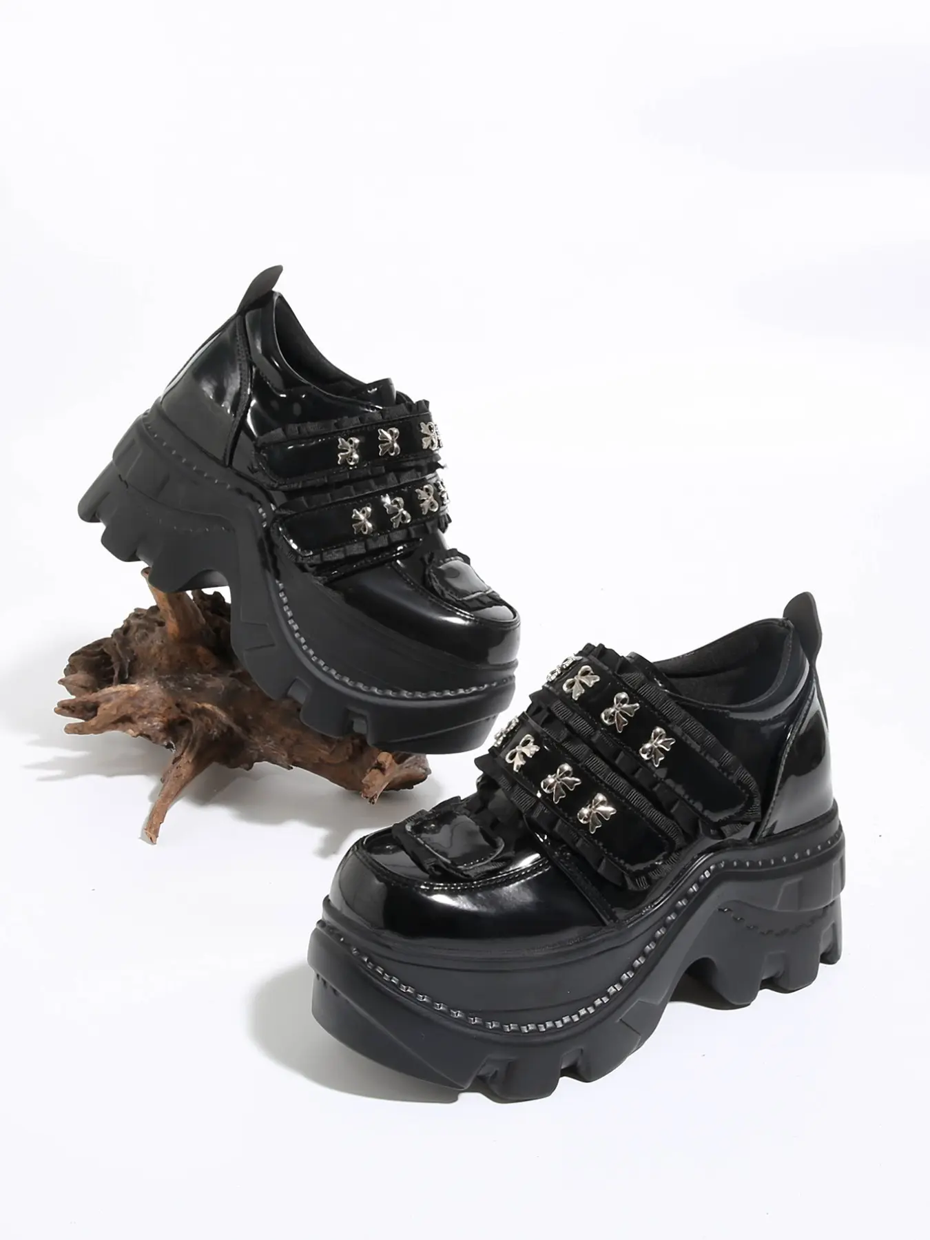 Sweet Cool Jk Style Glossy PU Leather Boots, 8cm Heel Height, Silver Color Butterfly Knot Decoration, All-Season Casual Shoes