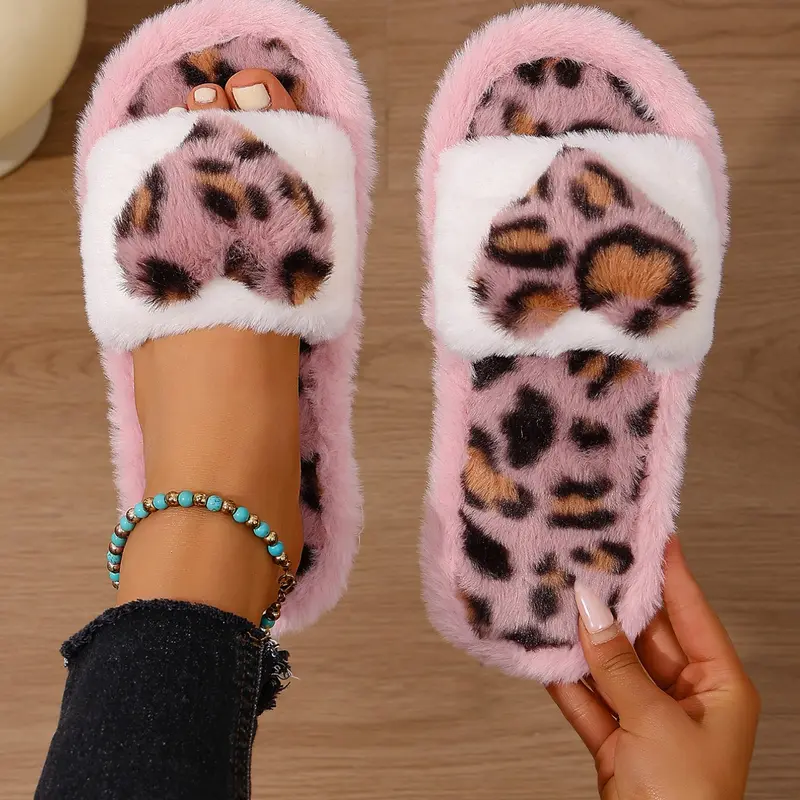 Women's Heart Embroidered Plush, Soft Fleece Lined Bedroom Fluffy House Shoes Slippers, Wide Strap Cute Warm Winter Fall Shoes Gift