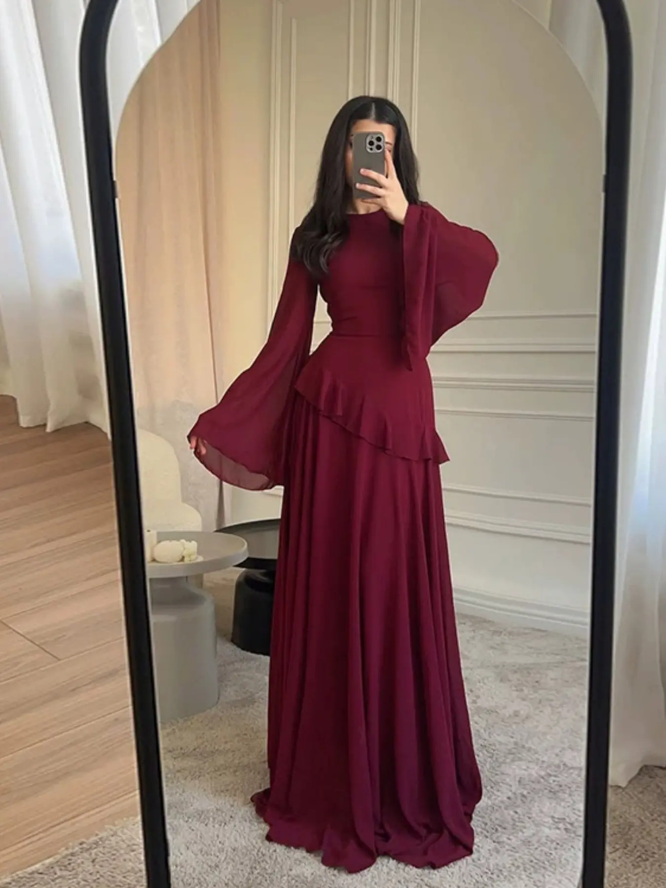 2026 Fall New European Style Pure Desire High-End Round Neck Fitted Long Sleeve Dress, Solid Color Back Tie Waist Slimming Long Dress