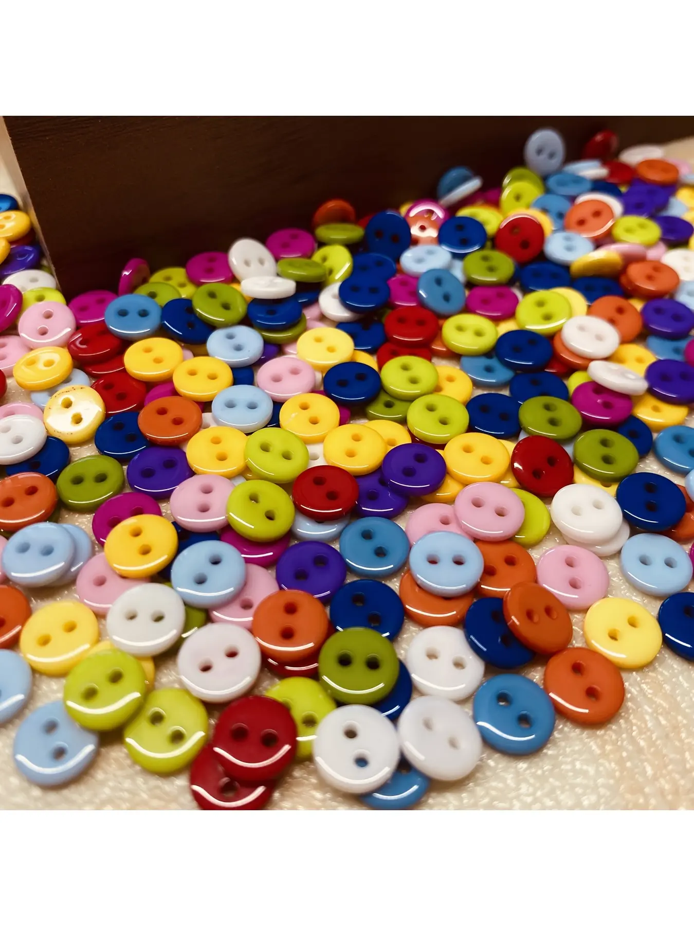 500 Bright Mixed Color Resin Buttons with 2 Holes, 9mm - Perfect for DIY Sewing and Crafts