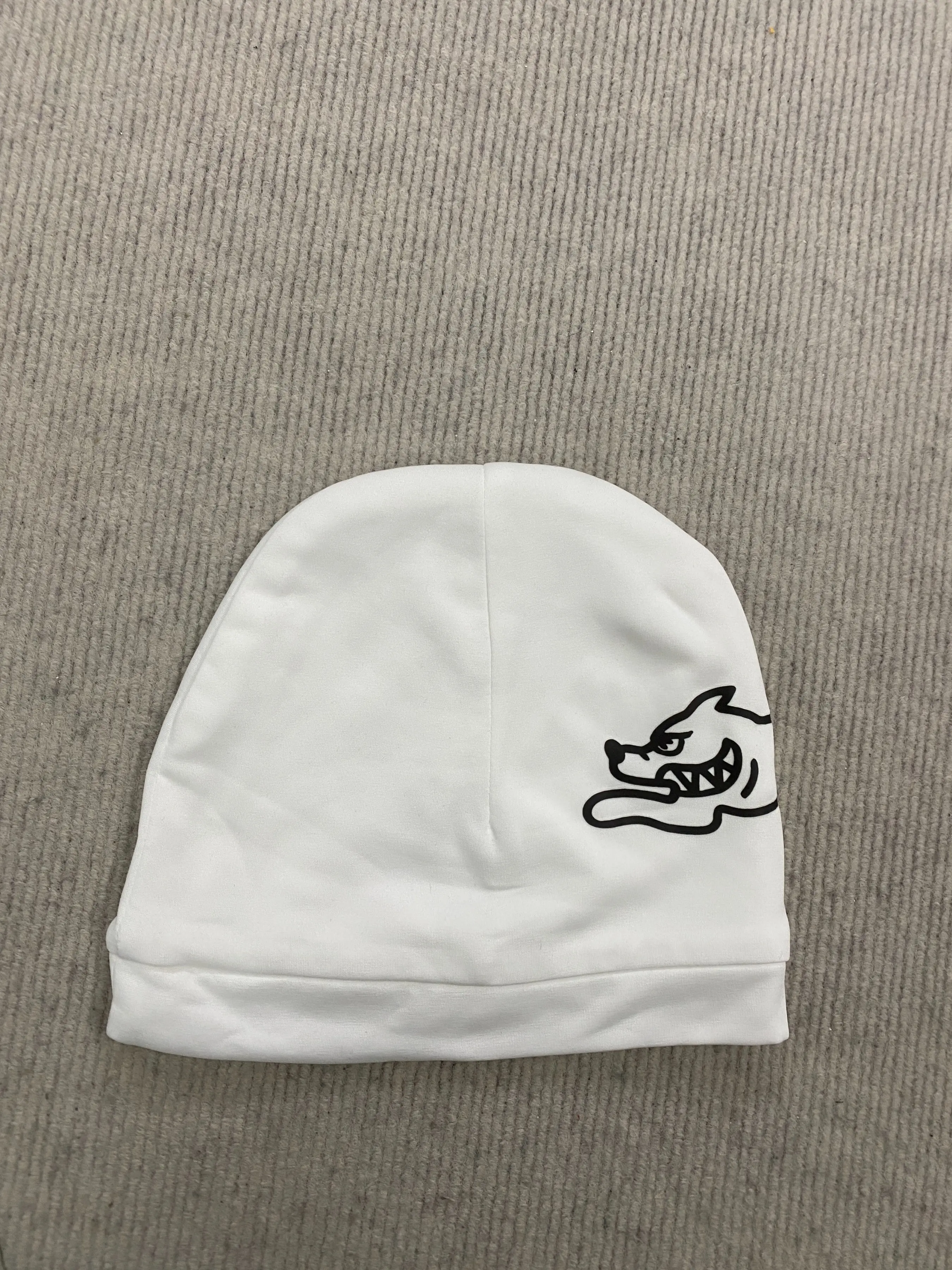 American Street Style Signature Print Beanie, Simple Versatile Elastic Headband Cold Hat, Casual Hat, Unisex Fashion Accessory, Graphic Hat, Fitted Hat Beanie
