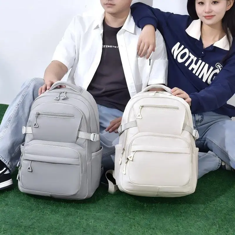 Large capacity Unisex backpack,Multiplepocketswith,adjustable shoulder straps,suitable for high school and daily commuting