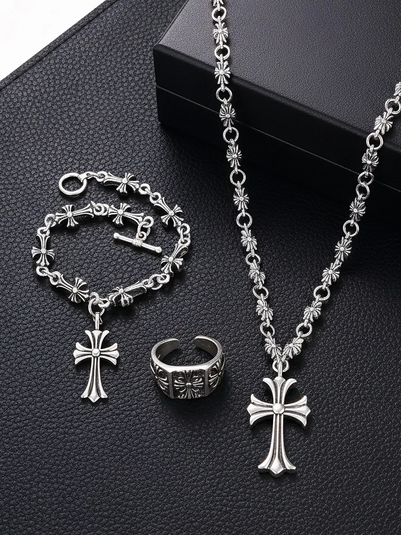 3Pcs Vintage Antique Silver Cross Jewelry Set | Gothic Punk Cross Pendant Necklace Toggle Bracelet Adjustable Open Ring Matching Streetwear Accessories For Men Women Retro Gothic Cross Matching Jewelry Kit, Vintage Silver Flower Cross Chain Necklace + Bra
