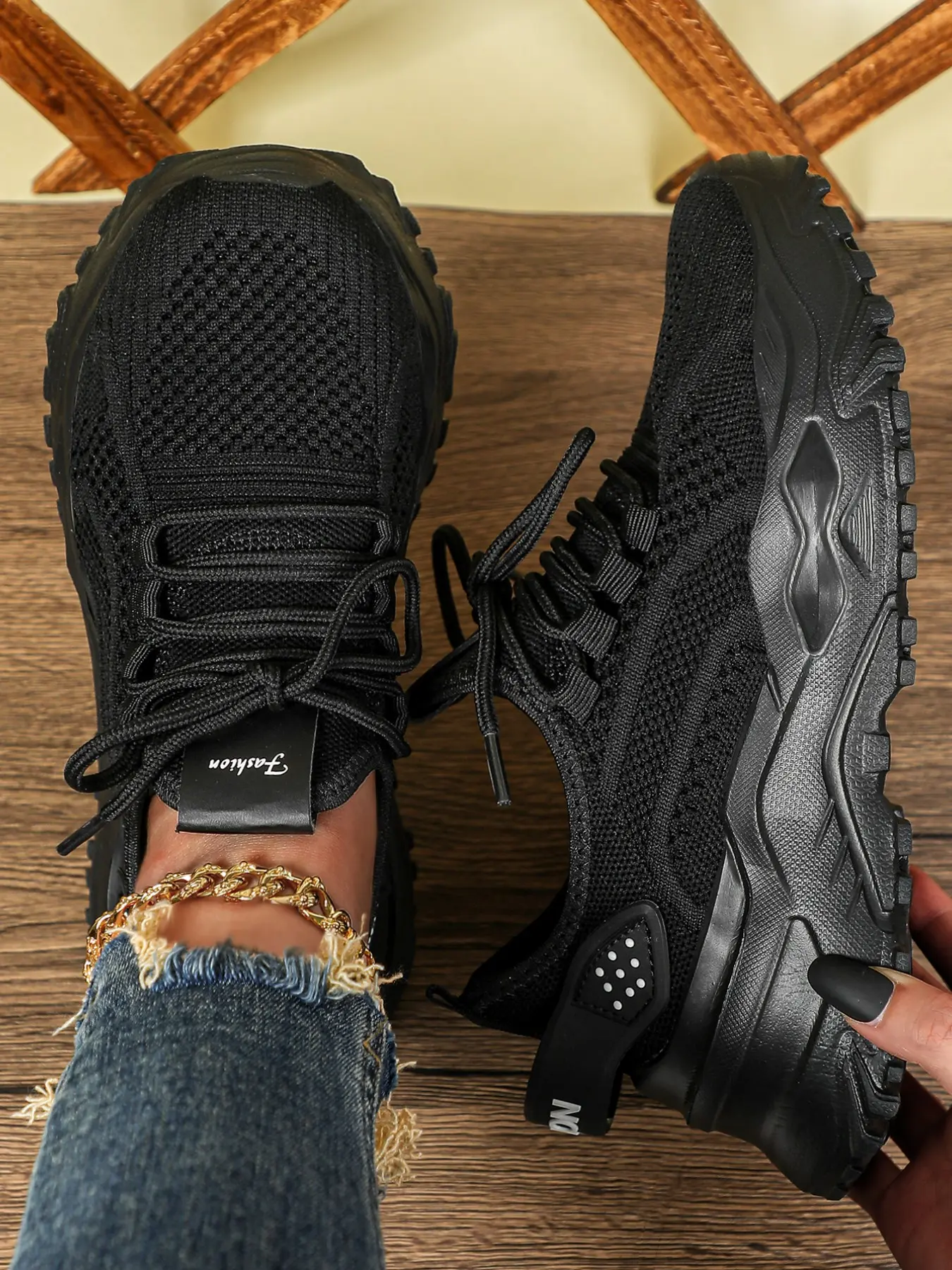 Breathable Casual Thick Sole Women's Shoes, Comfortable Low Top Leopard Print, Ideal for Daily Wear, Sports, Parties, Outdoor Activities