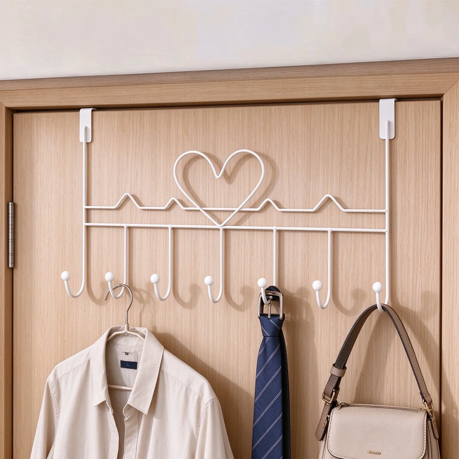 7 Hook Decorative Heart Door Storage Shelf with Sturdy Painted Finish, Iron Wall-Mounted Organizer for Towels, Clothes, Hats and Bags