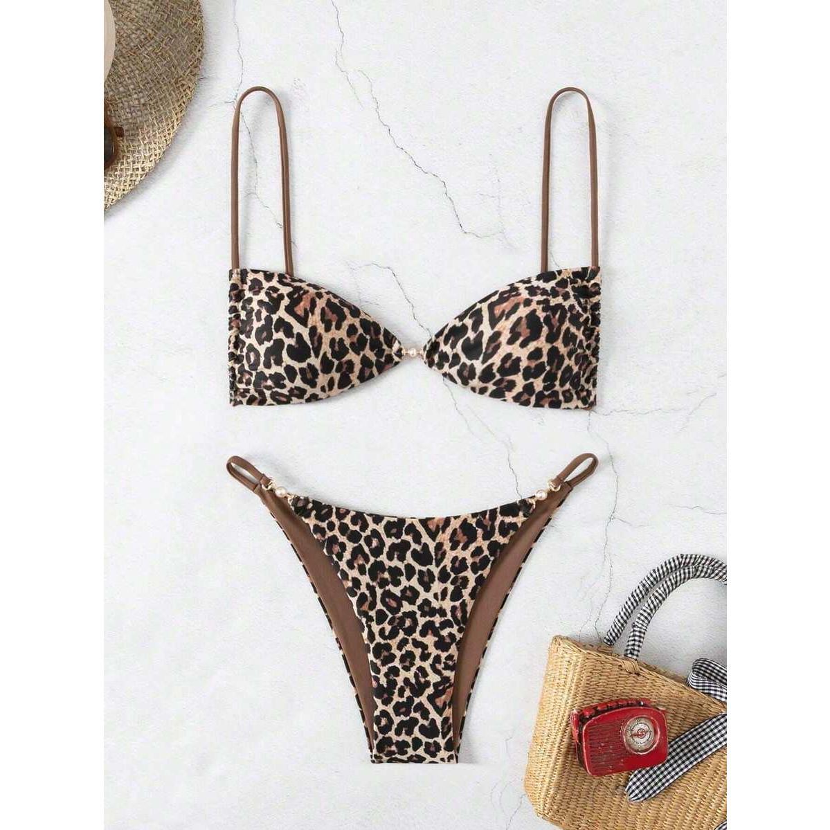 New Sexy Two-Piece Bikini Set with Color-Block Metal Decoration for Beach Vacation Women's High Elasticity Polyester Swimsuit thong Bikini with Back Tie