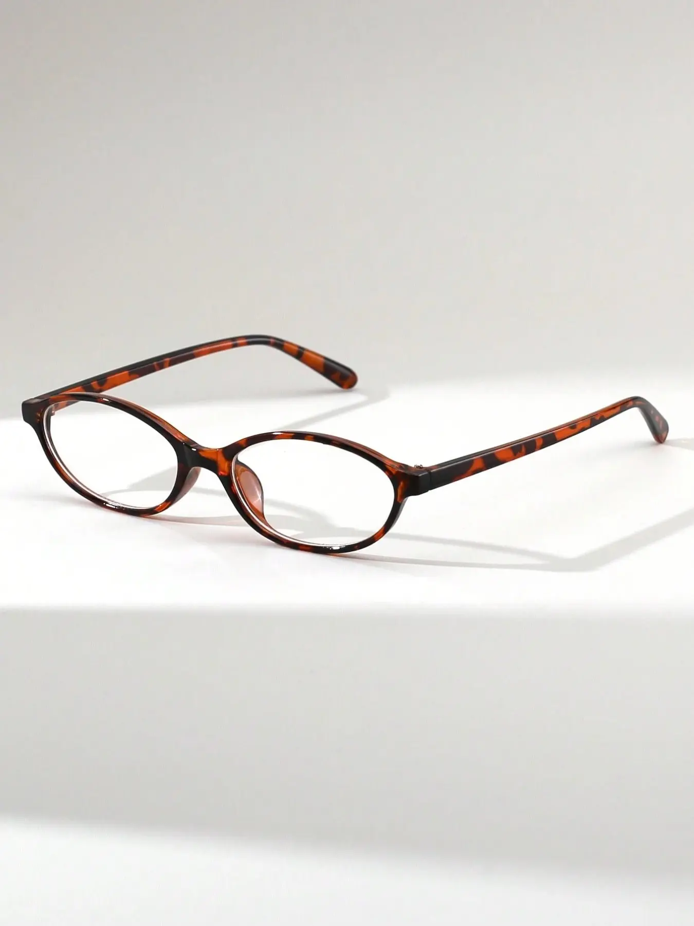 Women's Retro Tortoiseshell Oval Glasses, Y2K Thin Frame Fashion Eyewear, Vintage Style Spectacles for Ladies, Trendy Accessory, Trendy Frames