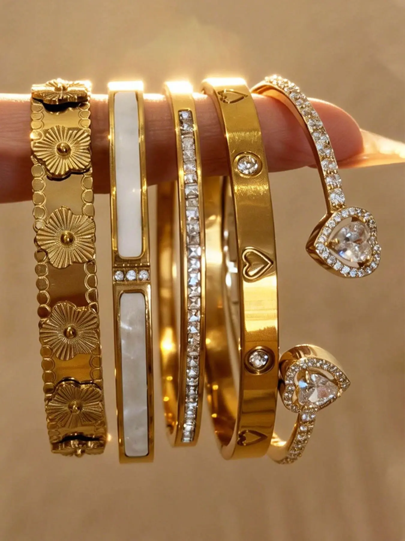 Five-Piece Stainless Steel Waterproof Bracelet Set, Titanium Steel Flower Heart Cuff, All Seasons Casual Wristband, Full Rhinestone Open Ring