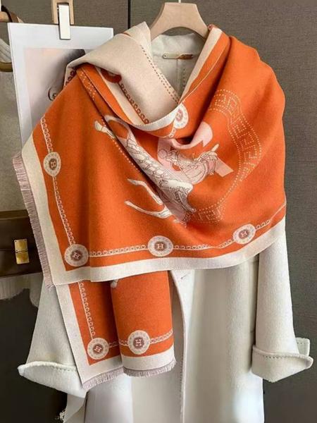 Women's Vintage High-End Plaid Jacquard Knit Scarf, Elegant Fall & Winter Accessory, Warm Anti-Cold Shawl for Daily Wear