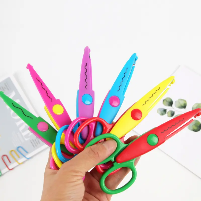 6-Piece Decorative Scissors Set for Crafts, Abs Resin Safety Cutters with Fun Designs, Ideal for Halloween & Christmas Paper Crafting Projects