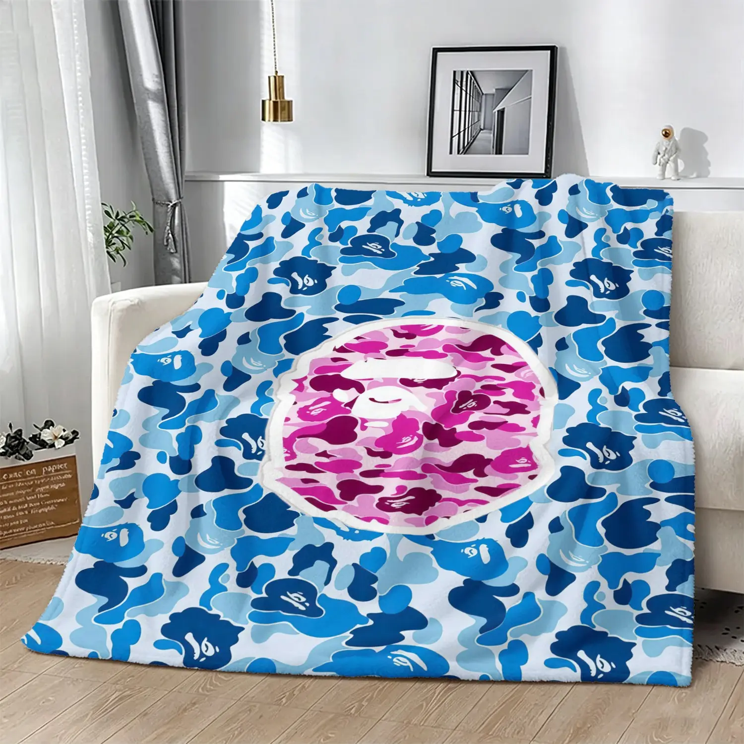 Camo Ape Head Pattern Throw Blanket, All Season Soft Warm  Flannel Blanket, Perfect for Curling Up on The Sofa While Relaxing, Bedtime Lounging, Office Lunch Break Naps, Indoor Air Conditioning Coverage