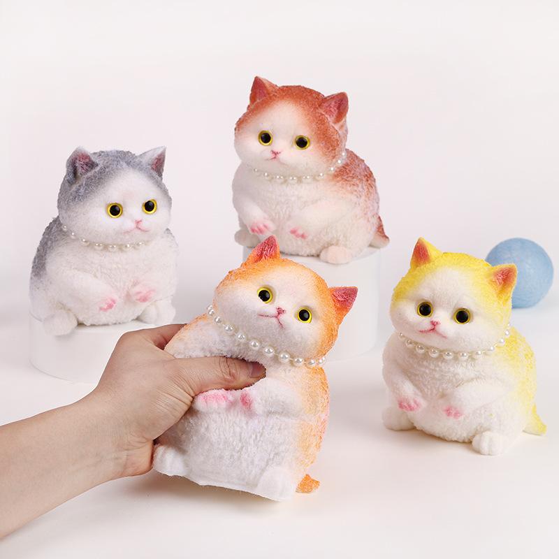 Super cute chubby cat figurine, high-quality handmade realistic figurine, stress-relieving toy. Relief Glutinous Rice Cake
