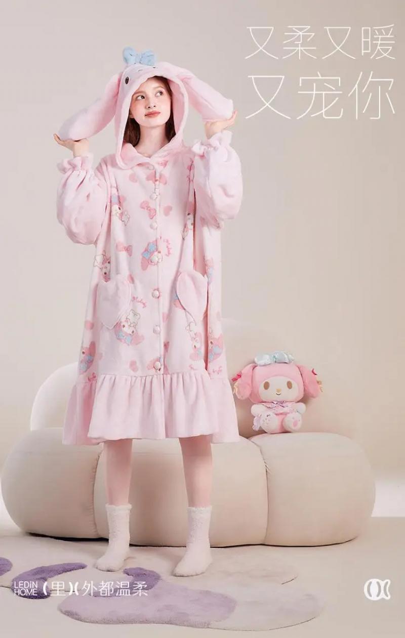 Kawaii My Melody Women Plush Pajamas Robe Set Homewear Cartoon Winter Long Style Thickened Nightgown Pants Anime Sweet Cartoon