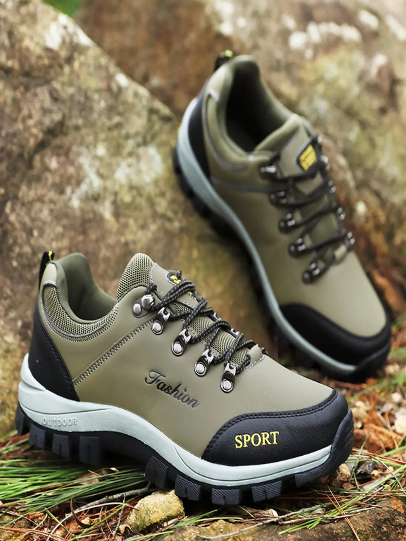 Men's Waterproof Hiking Shoes Non-Slip Thick Sole Durable Outdoor Trekking Sneakers Breathable Wear Resistant Work Walking Footwear