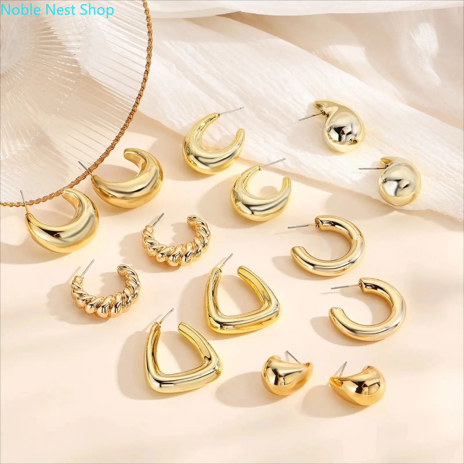 Women's Minimal Acrylic Earring Set, Smooth Geometric Drop & Stud Earrings, Dainty Gold Tone Plastic Jewelry for Daily Casual Wear and Party Outfits