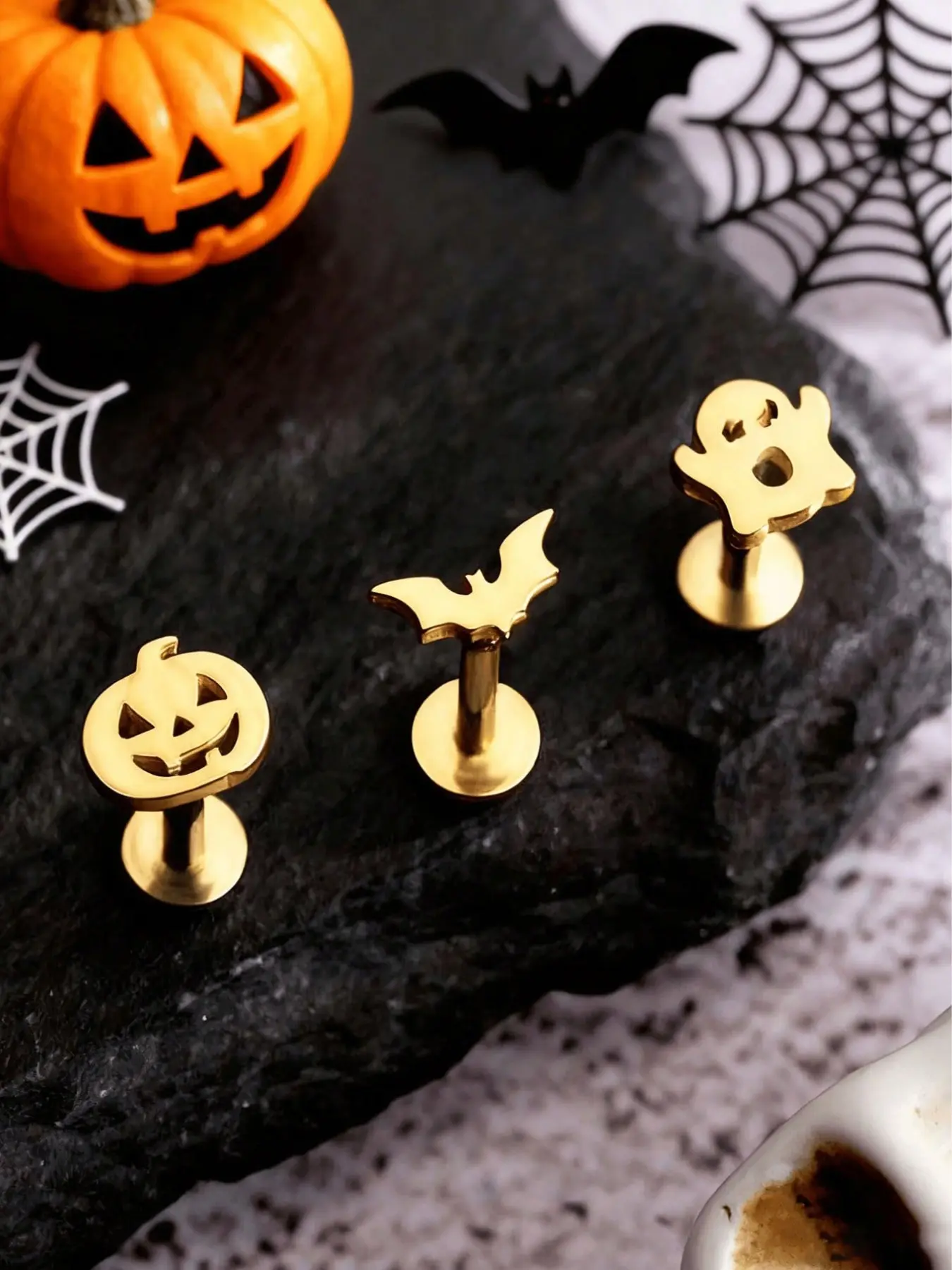 3-Piece 18k Gold Plated Pumpkin/bat/ghost Tragus Earrings Set, Hypoallergenic Stainless Steel, 8mm Medusa Earrings, Halloween Gift