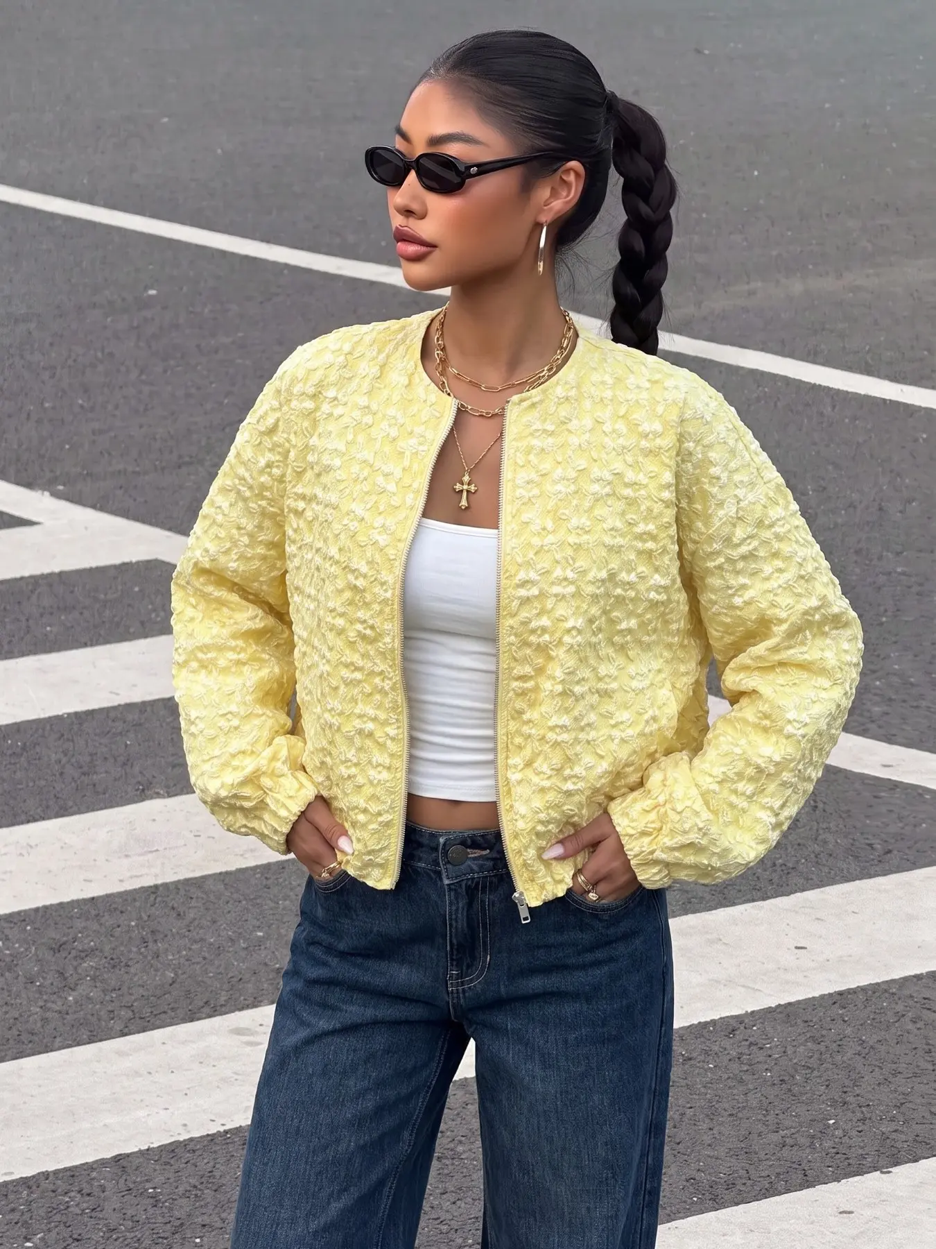 Women Light Yellow 3D Floral Textured Zip Up Cropped Jacket, Round Neck Long Sleeve Puff Sleeve Short Coat, Elegant Casual Street Outerwear Top