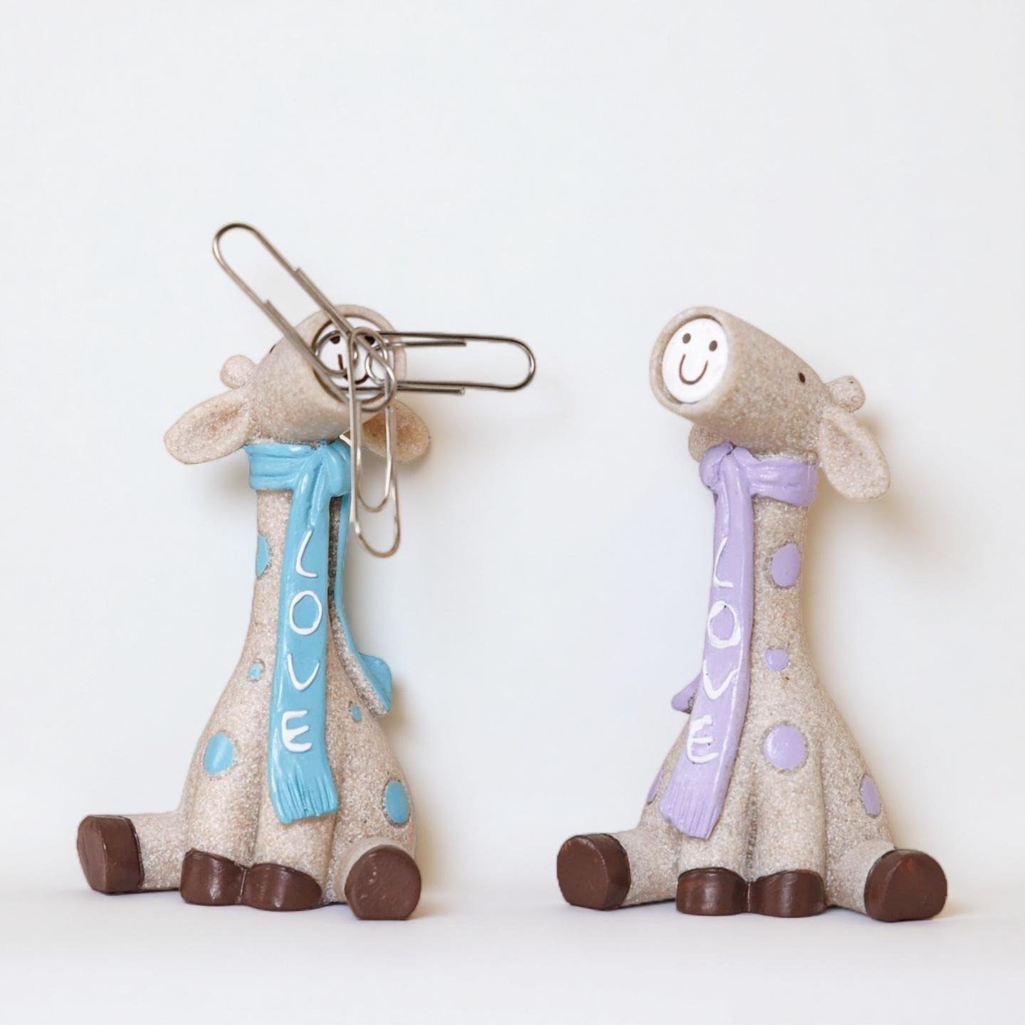 Resin Desk Organizer Sunglasses Holder Pen Stand Eyeglass Display Piggy Bank Home Office Decor