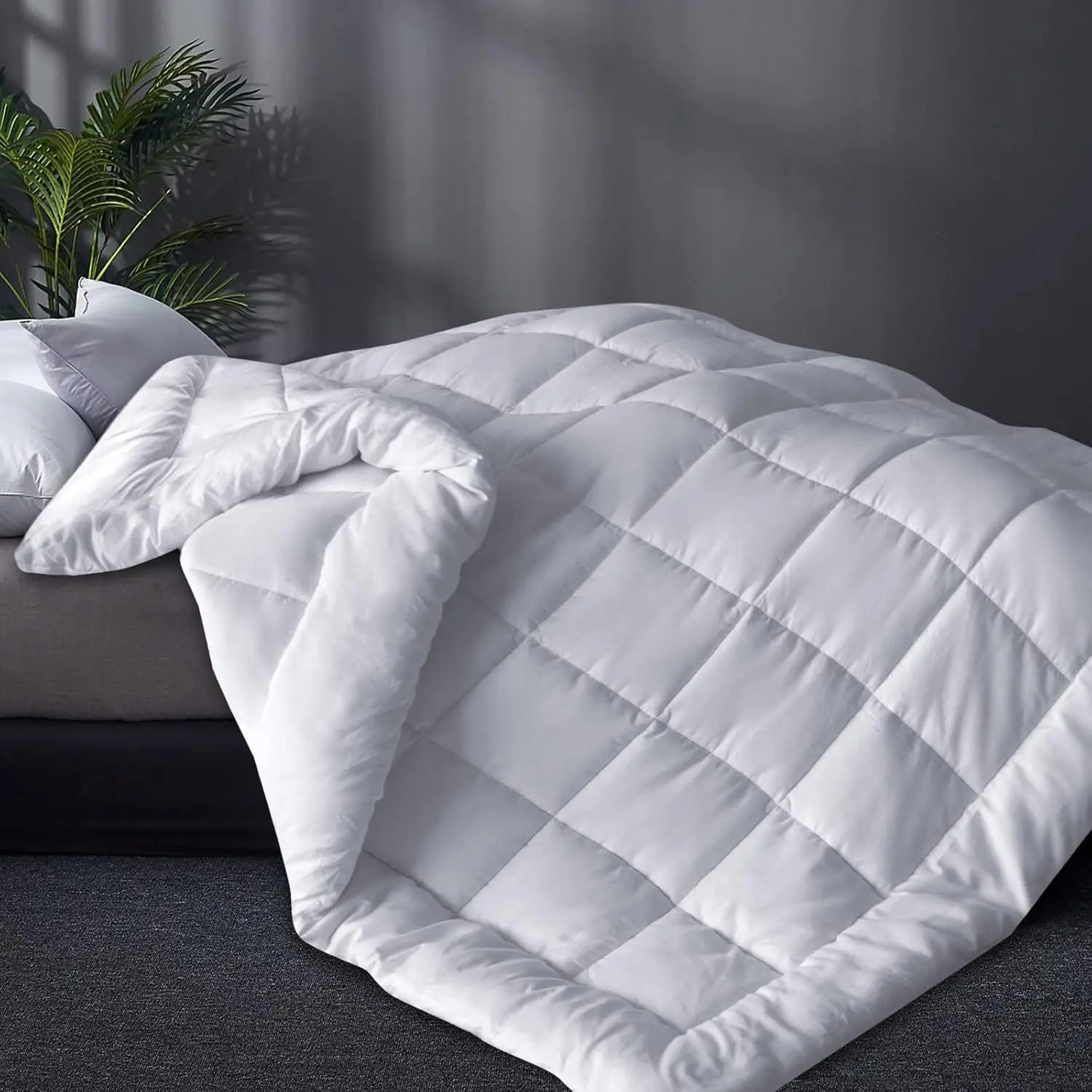 Down Alternative Comforter Queen Size White 88"x88" - All Season Duvet Insert with Corner Tabs, Lightweight Warm Plush Siliconized Fiber Filling, Box StitchedGift