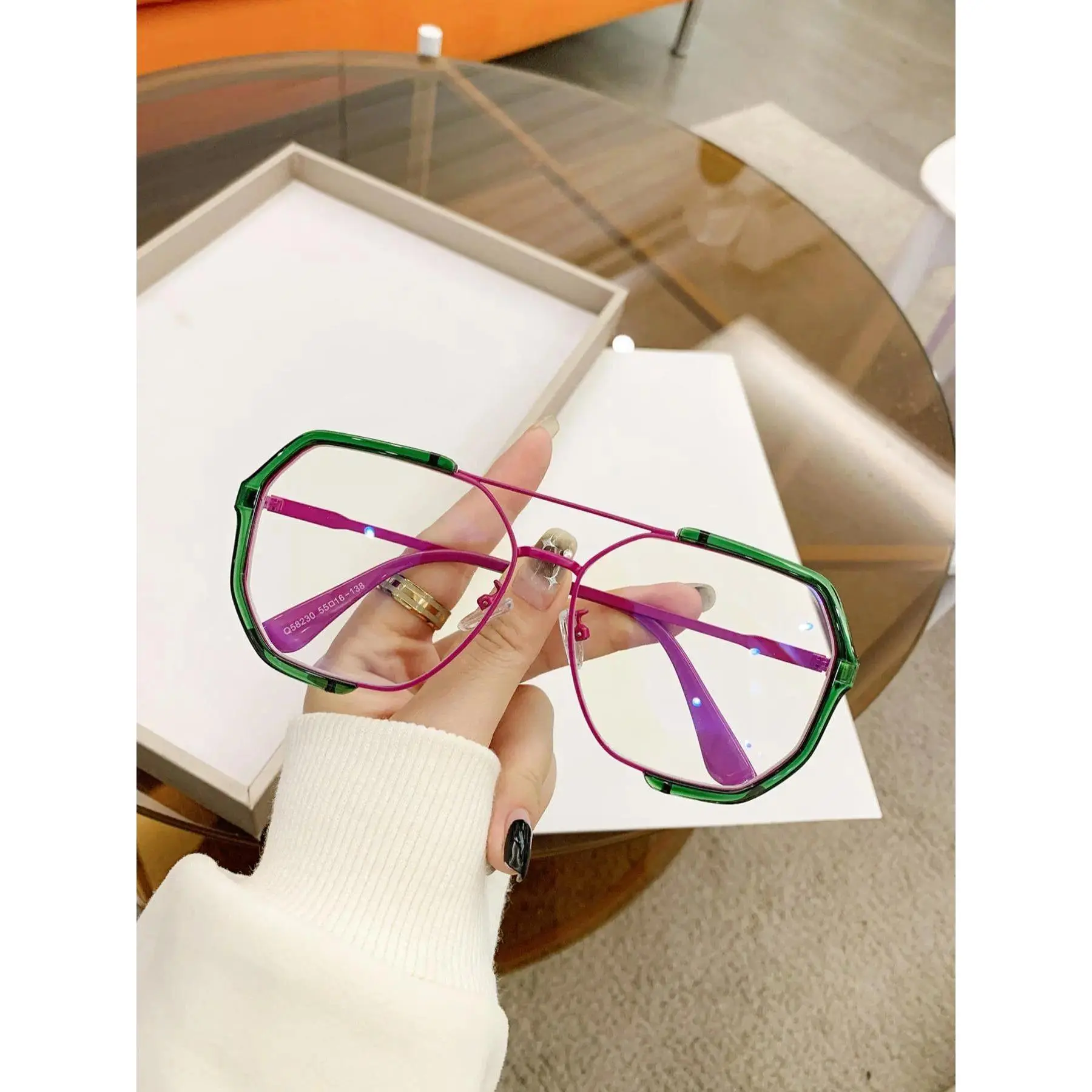 Viral Y2K Colorblock Glasses, Oversized Statement Frames That Make Basic Outfits Look Instantly Cooler  Oversized Geometric Clear Lens Glasses, Colorblock Fashion Frames for Women & Men, Y2K Non-Prescription Eyewear