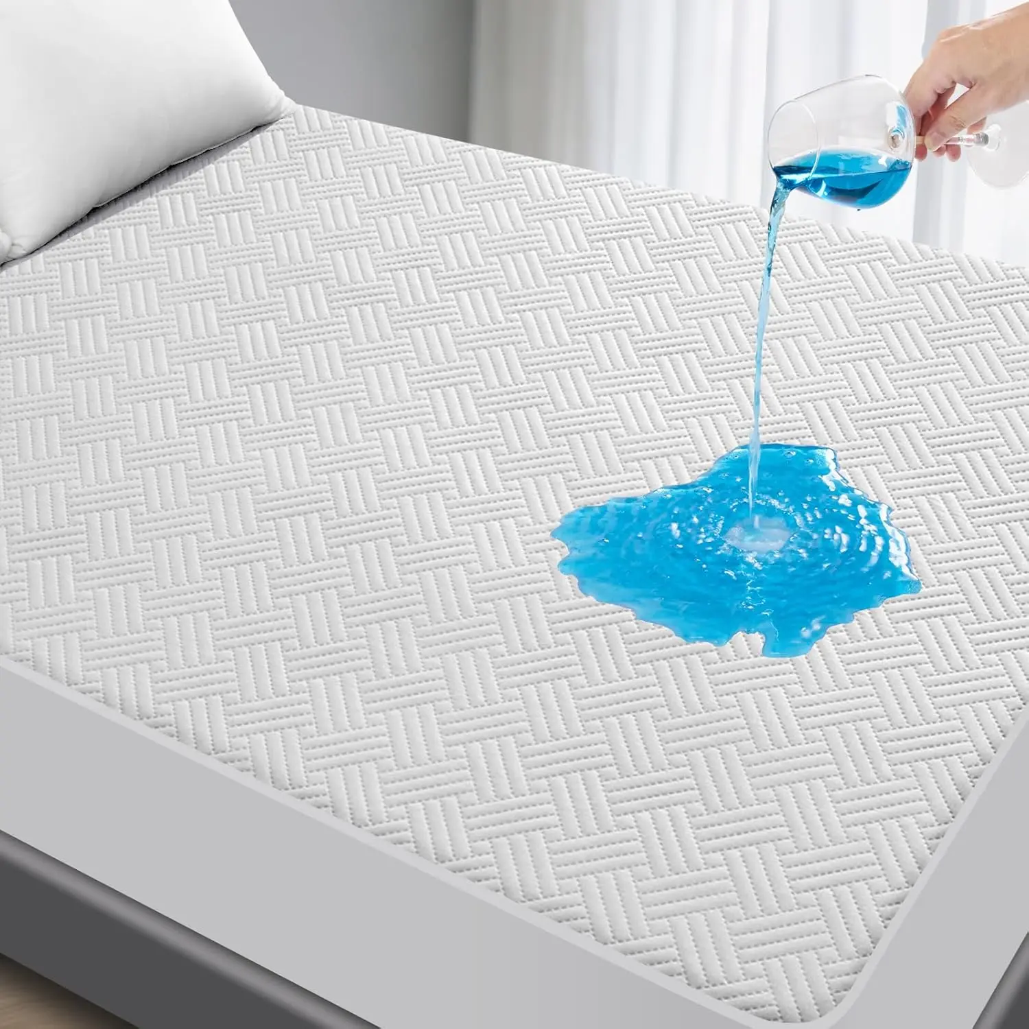 Waterproof Queen Size Mattress Protector with Deep Pockets, White |   Breathable Noiseless Soft Mattress Pad Cover Fits 8"-21" Deep, Great for Home, Hotel & Bedroom, Machine Washable