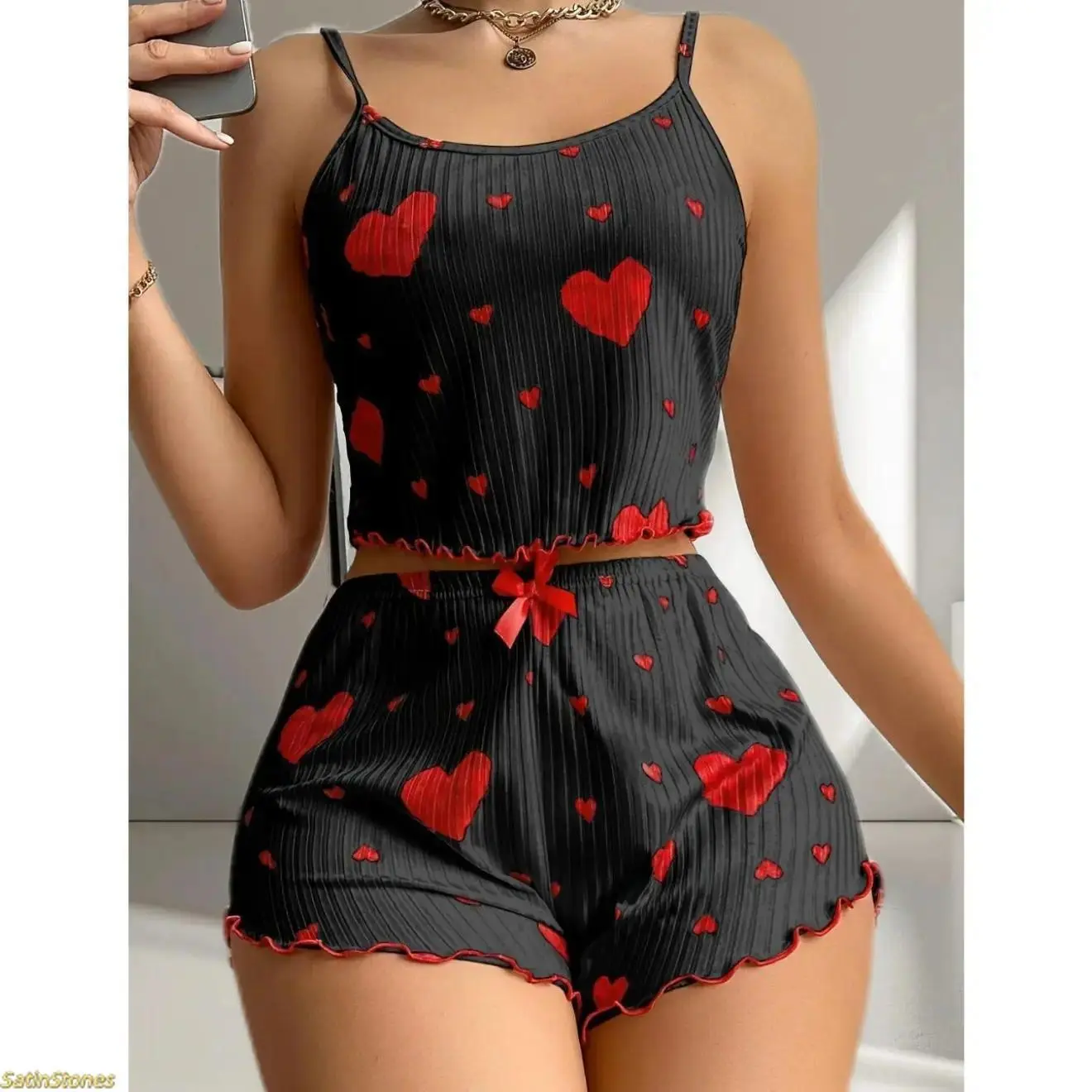 Women's Pajama Set, Funky Ethnic Baroque Heart Print 2-Piece Spaghetti Strap Camisole and Shorts, Peppy Daily Wear Lingerie Sleepwear