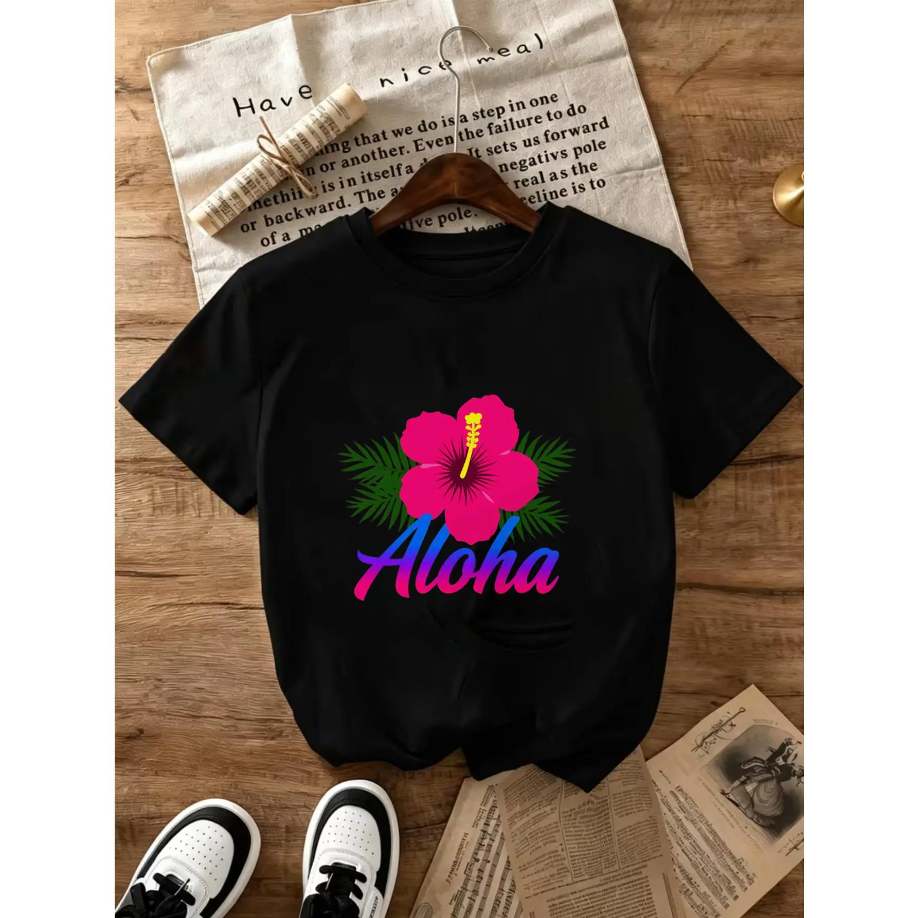 Women's Vintage Cotton Short-Sleeve Round Neck Top, Spring-Summer Aloha Hibiscus Flower Print Stylish Casual Lady T-Shirt, Local Delivery, Shortsleeve, Fabric