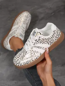 Women's Leopard Print Retro Lightweight Sneakers, Breathable Mesh, Casual All-Season Footwear, Non Slip Outdoor Streetwear Sneakers