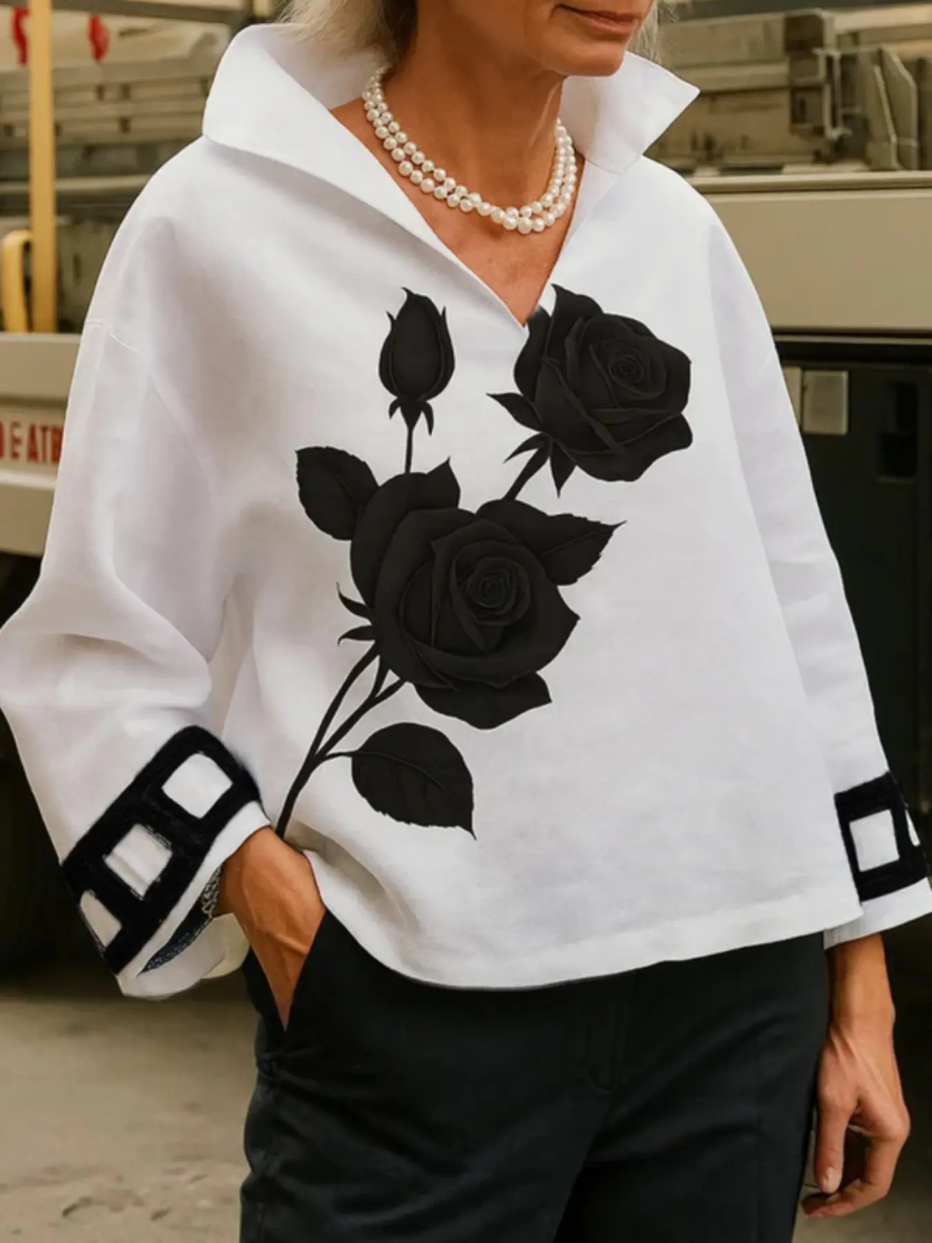 Women Vintage Rose Print Lapel V Neck Blouse, Loose Long Sleeve Cropped Shirt, Casual Floral Pattern Top for All Seasons