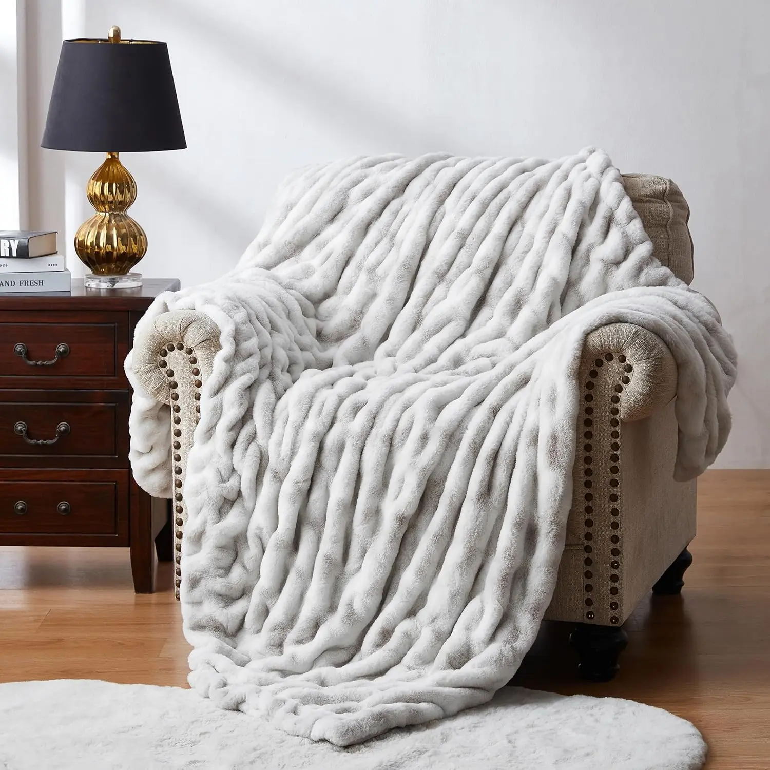 Ruched Faux Fur Throw Blanket Soft Cozy Luxurious Couch Bed Sofa Chair Home Decor Warm Furry Fall Winter Plush Fur Bubble Blanket 50" x 60", Grey