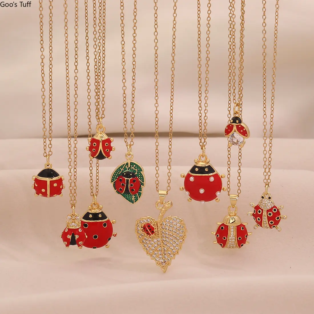 Women's Micro Paved Zircon Ladybug Pendant Necklace, Cute Trendy Stackable Daily Fashion Jewelry Gift