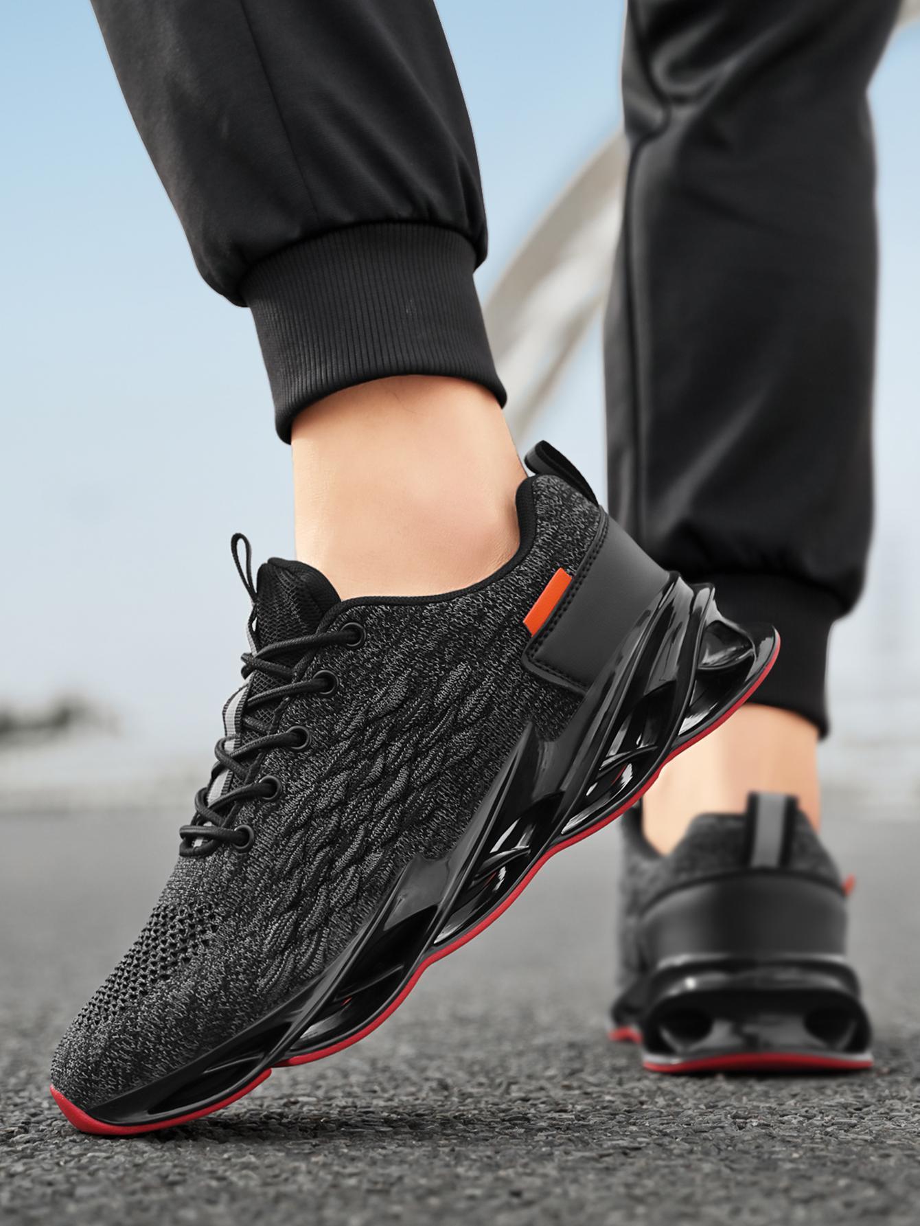 DAFK Blade Snake Year Limited Edition, Celebrating the Year of the Snake, Comfortable and Versatile, Shock-absorbent, Wear-resistant, Supportive, Low-cut Casual Running Shoes for Men