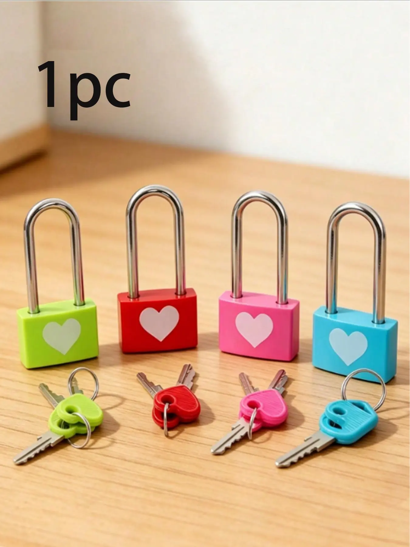 Metal Small Lock with 2 Keys, Lock and Key, Heart Pattern, Waterproof, Suitable for Luggage, Backpack, School Locker, Tool Box, Graduation, Back-To-School