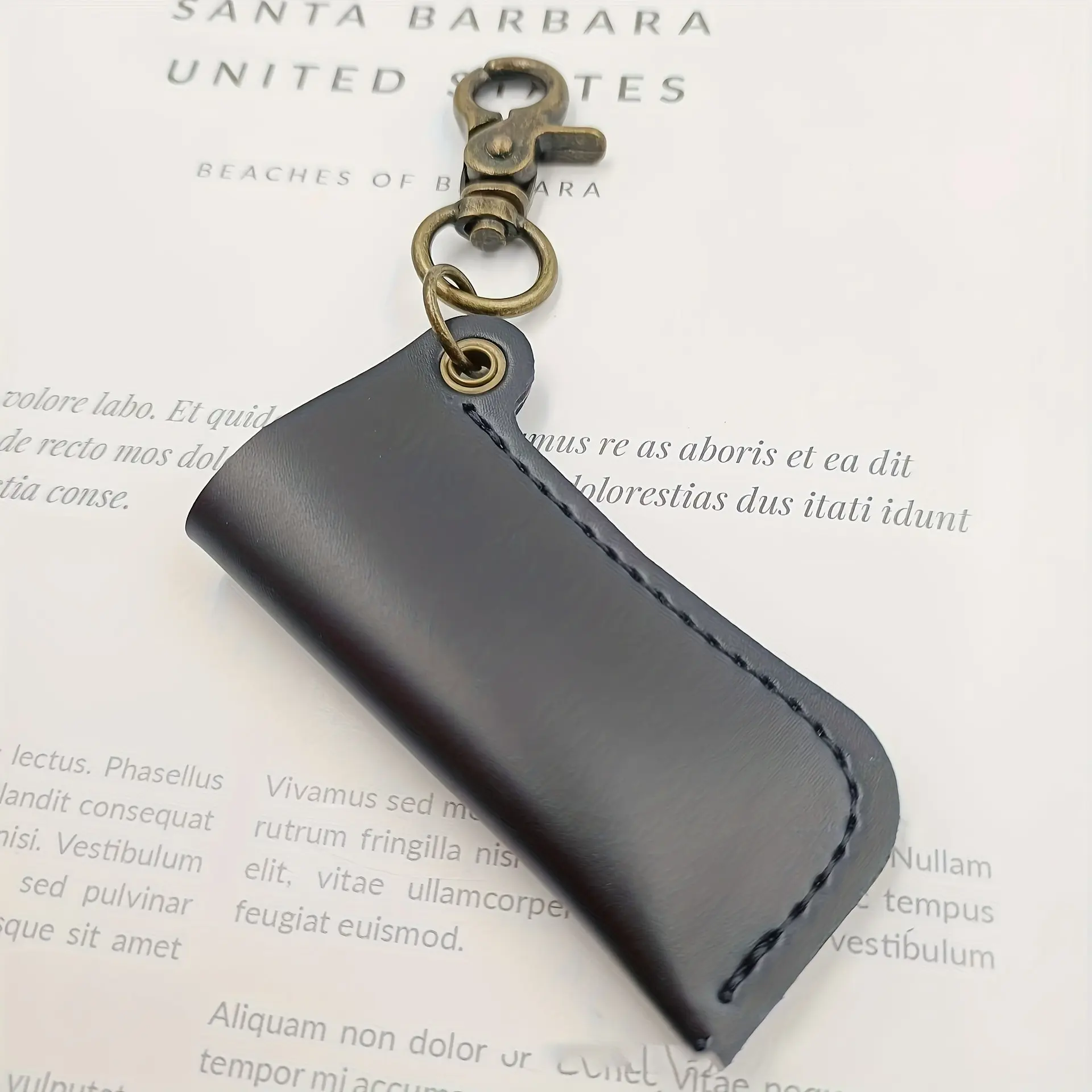 Vintage Style Faux Leather Lighter Case, Snap Button Closure, Unisex Protective Storage, Durable Design, Perfect Gift Idea