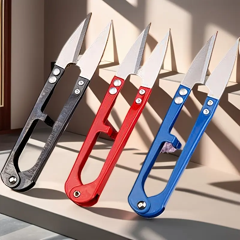 Random 4.1-inch (approximately 4.09 inches) sewing scissors, thread trimmer, mini trimming pliers  ideal for sewing and mini tools