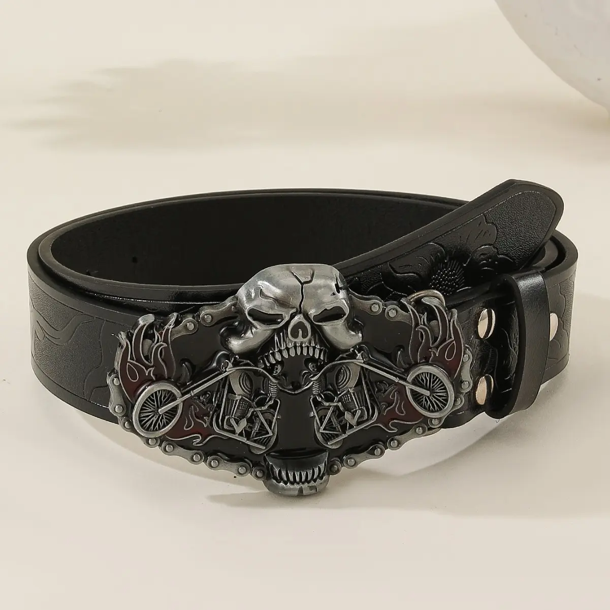 Biker Skull Motorcycle Oval Buckle PU Leather Belt, Vintage Embossed Wide Waist Belt, Gothic Rock Unisex Belt for Motorcycle Rider & Street Outfits